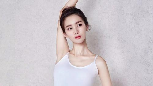 娱乐吃瓜君小嘴女星是谁,她是谁？背后故事大揭秘